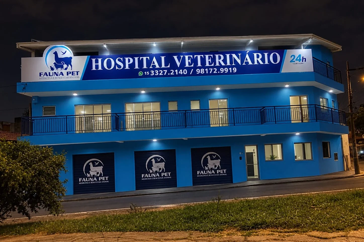 Equipe da Fauna Pet trabalhando no hospital